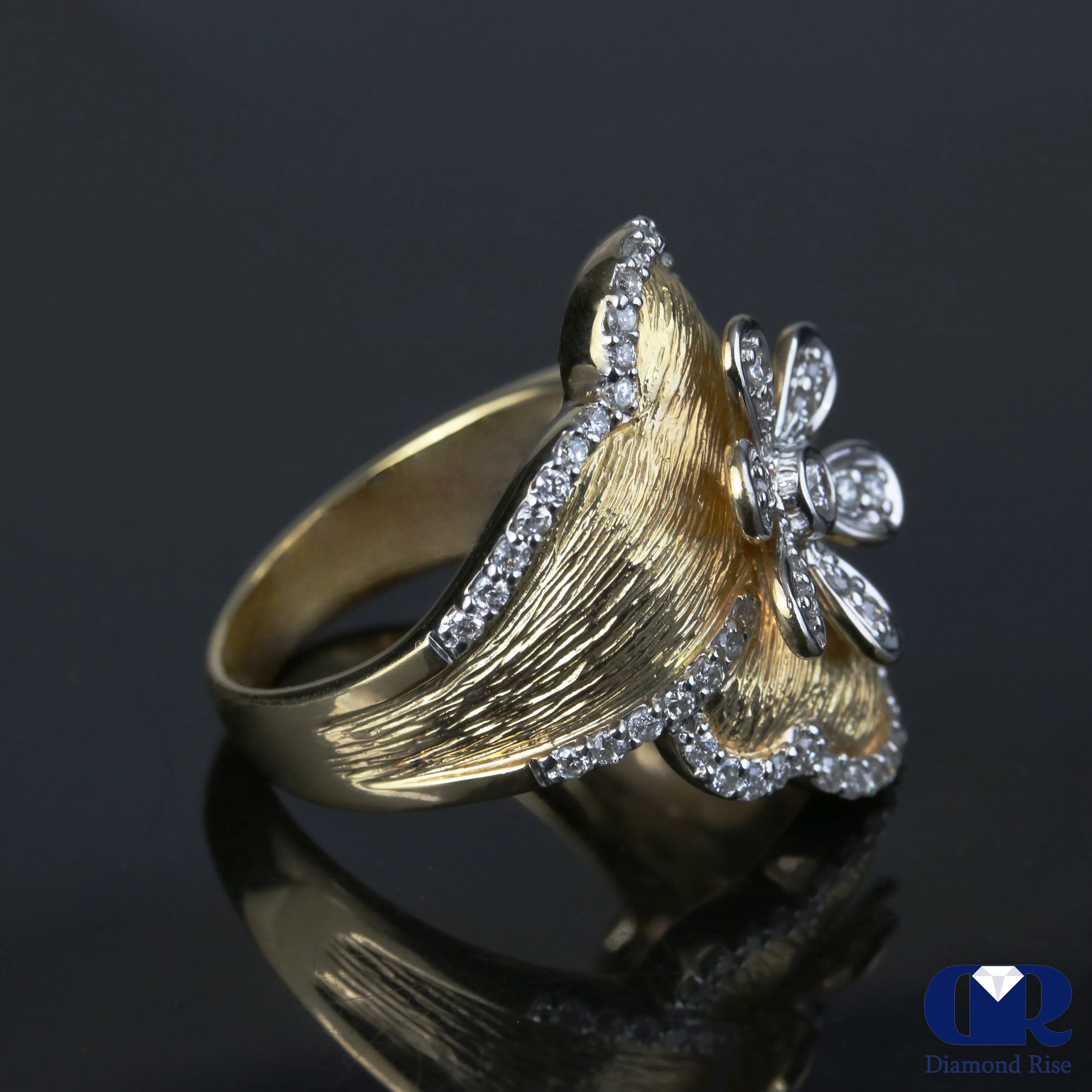 Diamond Cocktail Ring Hammer Wave Style In 14K Gold