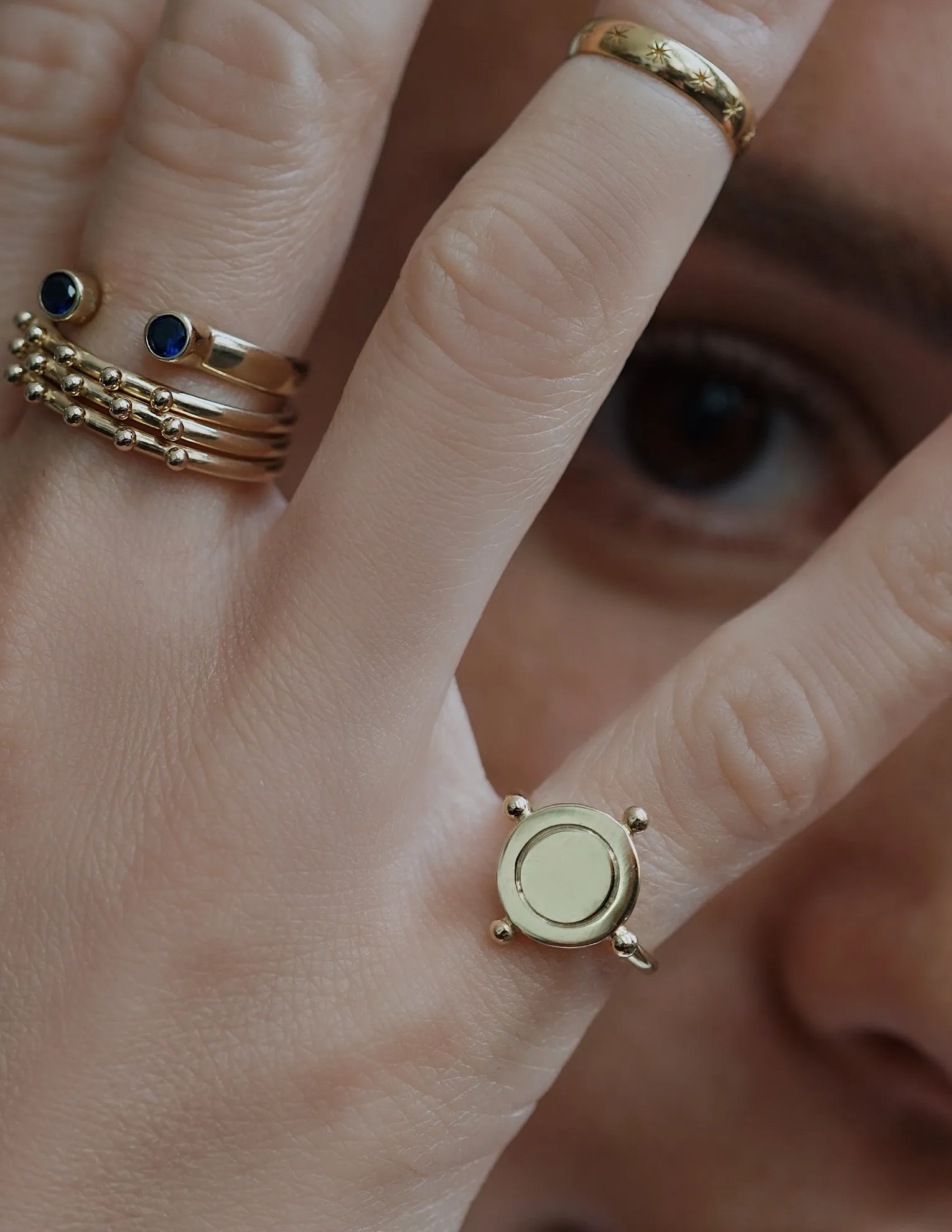 Ella knuckle-ring <br>Solid gold