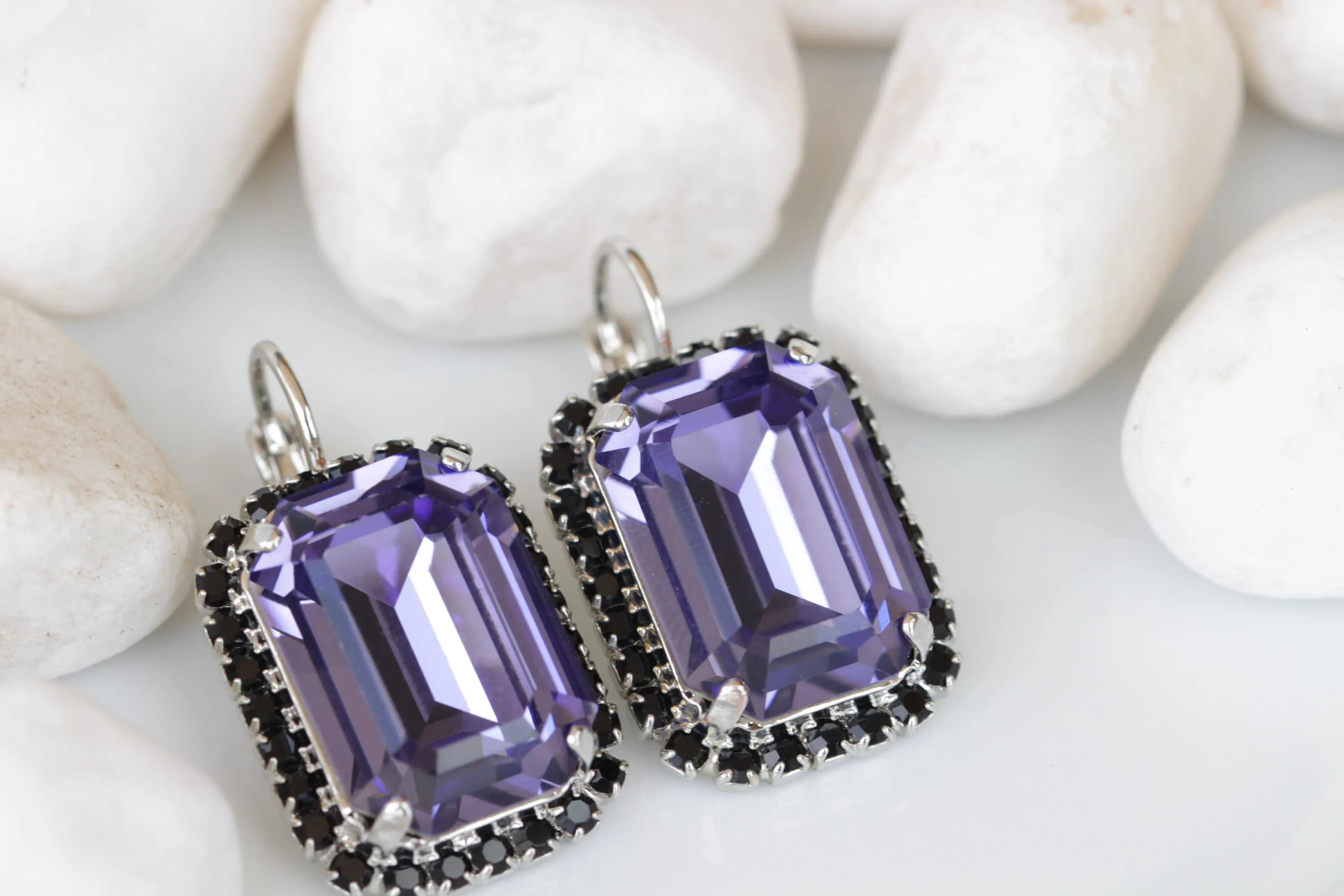 PURPLE BLACK EARRINGS