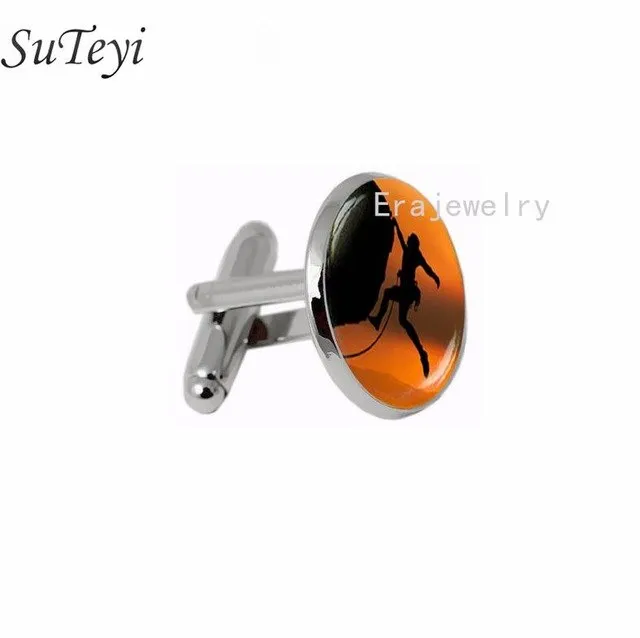 SUTEYI Novelty Rock Climbing Cufflinks For Mens Mountain Climbing Sport Picture Shirt Cufflink Glass Dome High Quality Jewelry